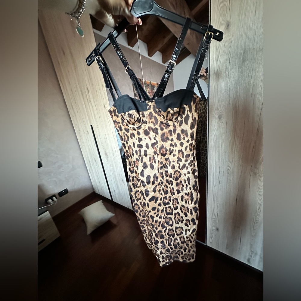 Dolce e Gabbana animaler dress